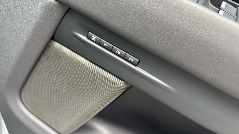 Land Rover Range Rover Evoque 1.5 P270e Autobiography 5dr Auto [Revised] Hatchback